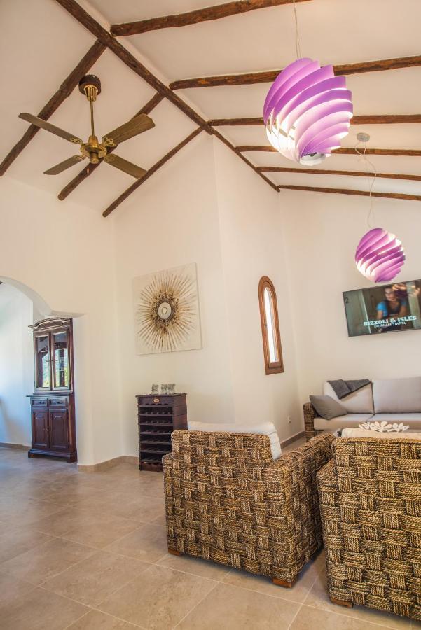 Luxurioese Und Grossraeumige Villa Mit Community Pool, Sicht Auf Das Mittelmeer Sowie Dem Mar Menor, La Manga Club Atamaría 外观 照片
