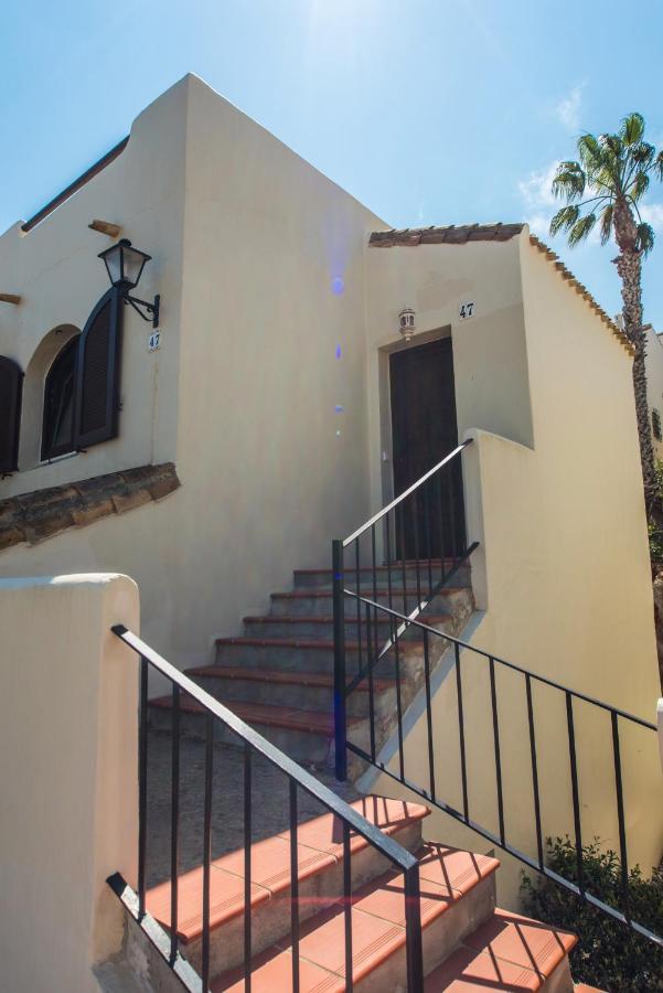 Luxurioese Und Grossraeumige Villa Mit Community Pool, Sicht Auf Das Mittelmeer Sowie Dem Mar Menor, La Manga Club Atamaría 外观 照片