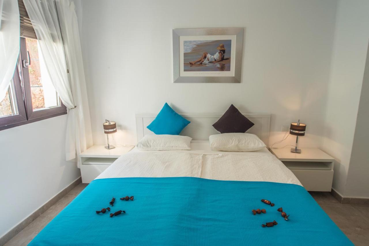 Luxurioese Und Grossraeumige Villa Mit Community Pool, Sicht Auf Das Mittelmeer Sowie Dem Mar Menor, La Manga Club Atamaría 外观 照片