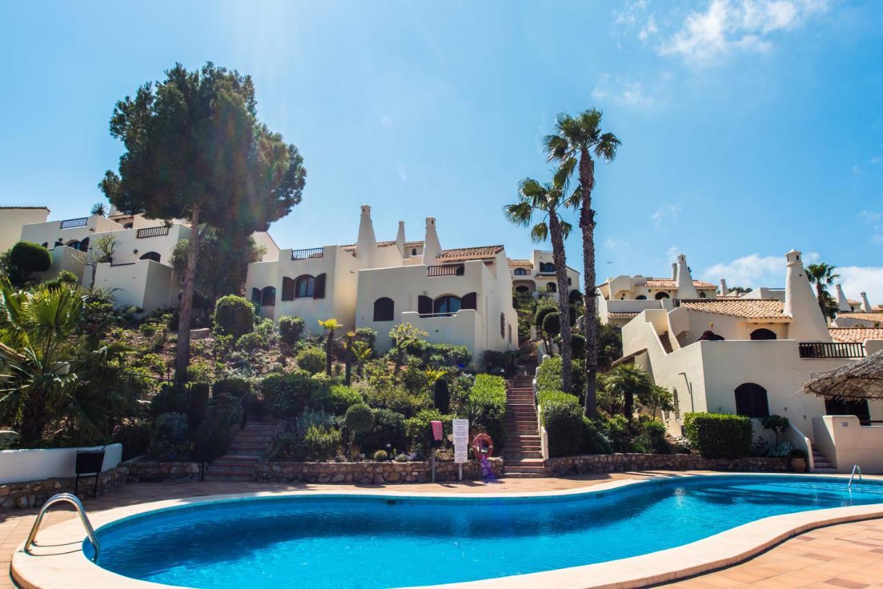 Luxurioese Und Grossraeumige Villa Mit Community Pool, Sicht Auf Das Mittelmeer Sowie Dem Mar Menor, La Manga Club Atamaría 外观 照片